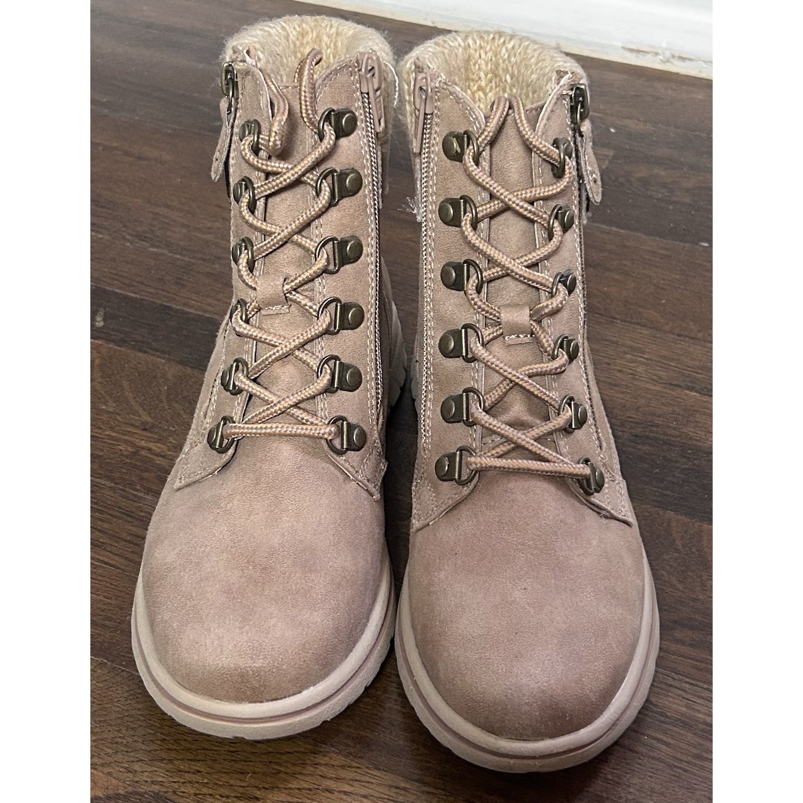 Cliffs By White Mountain Women's Brown Hearty Lace-Up Booties Shoe Size 6.5w